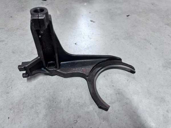 Gabel Schaltgabel 1-2 Gang 02384236 Deutz DX Agroxtra gebraucht 04375687
